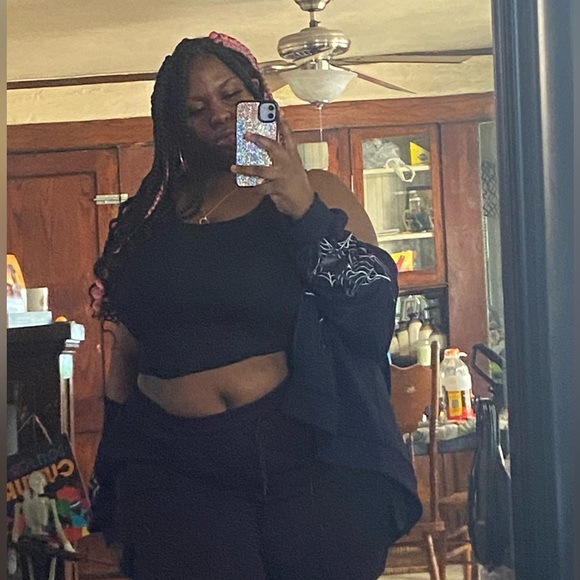 Meet your Posher, Tylah - Picture 1 of 1